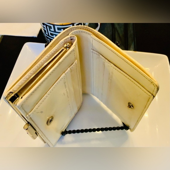 Burberry Vintage Wallet - Picture 11 of 13